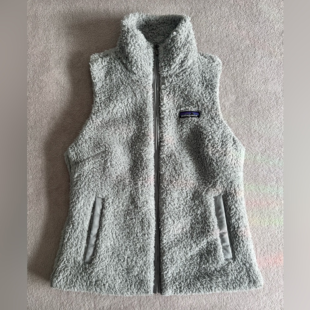 Patagonia Sherpa Fleece Vest – Size S – Light Grey